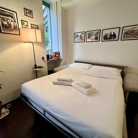 Appartamento Guesthost - Modern And Cozy Near Amendola M1 Milano